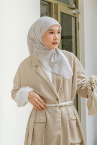 Daily Paris Square - Pale Silver
